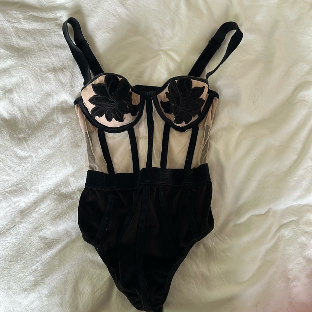 Victoria secret bodysuit